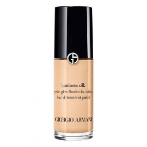 Kem nền Giorgio Armani Luminous Silk size 18ml