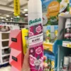dau goi kho Batiste Dry Shampoo 1