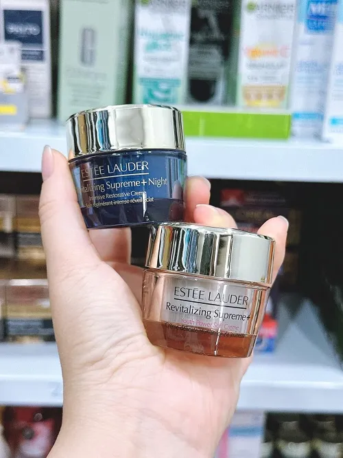 kem duong ESTEE LAUDER Revitalizing Supreme 1