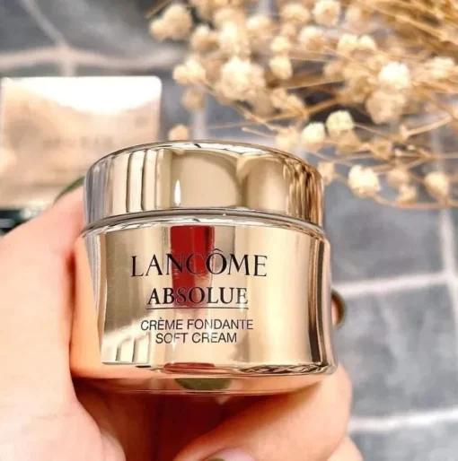 kem duong da Absolue Lancome 1