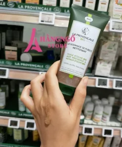tay da chet mat la Provencale le Gommage de Pureté Nettoyant 4