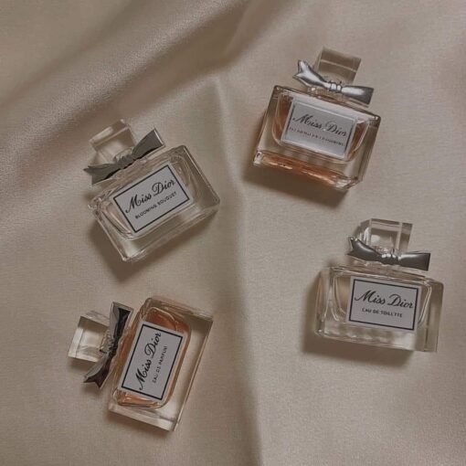 Set nước hoa Miss Dior La Collection mini 3