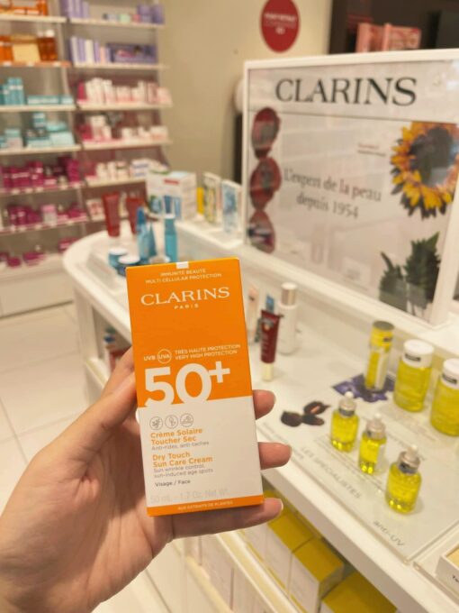 Kem chống nắng chống lão hóa CLARINS 50ml 1