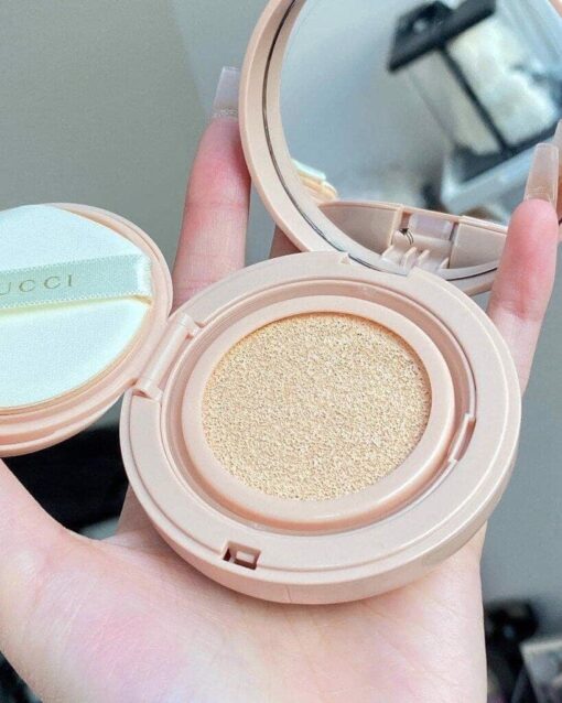 Phấn má Gucci Beauty Cushion De Beaute Foundation 10