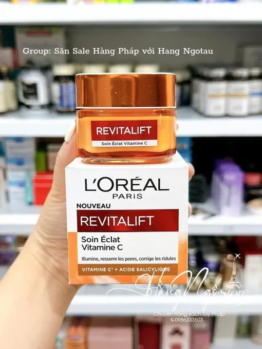 serum va kem duong trang da Revitalift 4