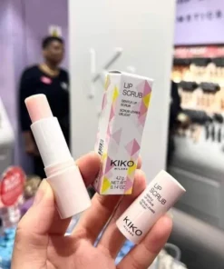 tay da chet moi Kiko Lip Scrub 1