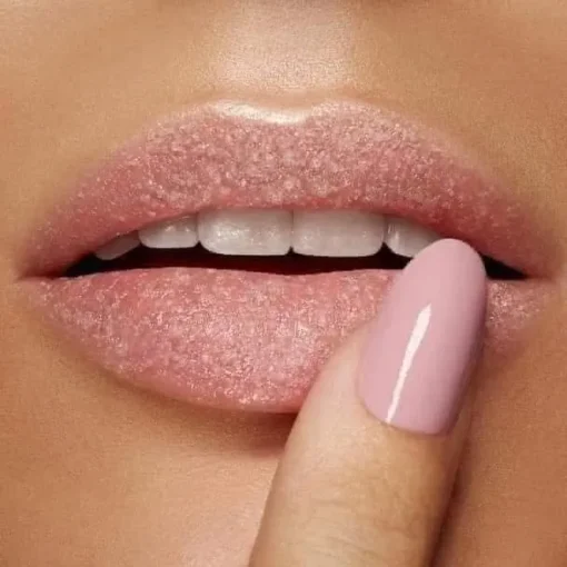 tay da chet moi Kiko Lip Scrub 2