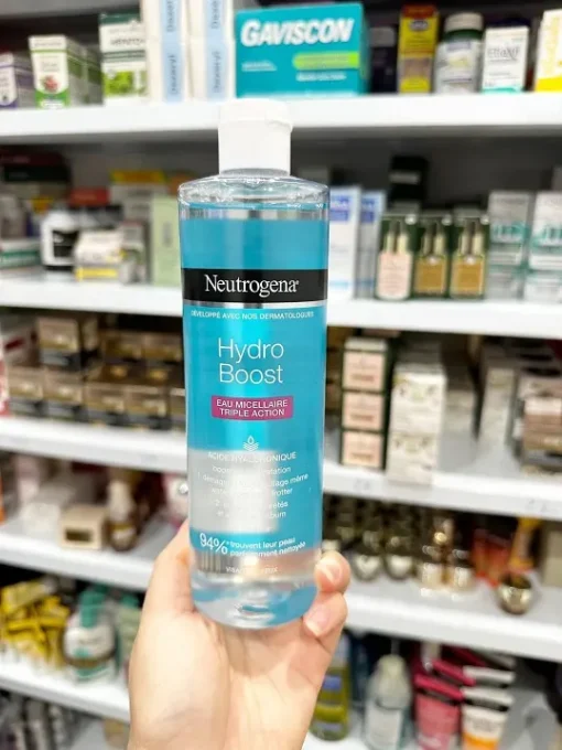 tay trang Neutrogena Hydro Boost 1