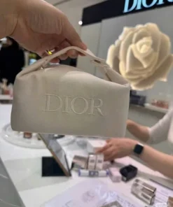 tui Dior mini tách set my pham hang limited 3