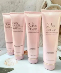 sua rua mat Estee Lauder Soft Clean Moisture Rich 2