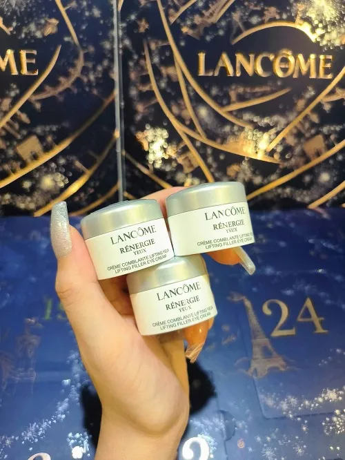 Kem mat Lanceme Renergie Yeux mini 4