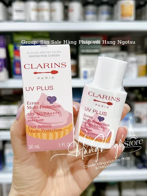 kem chong nang Clarins nang tong mau cu 1